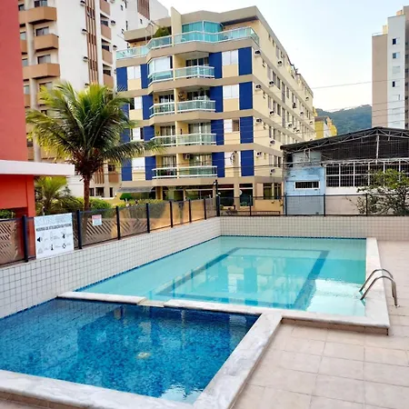 Um luxo de apartamento na Enseada-2